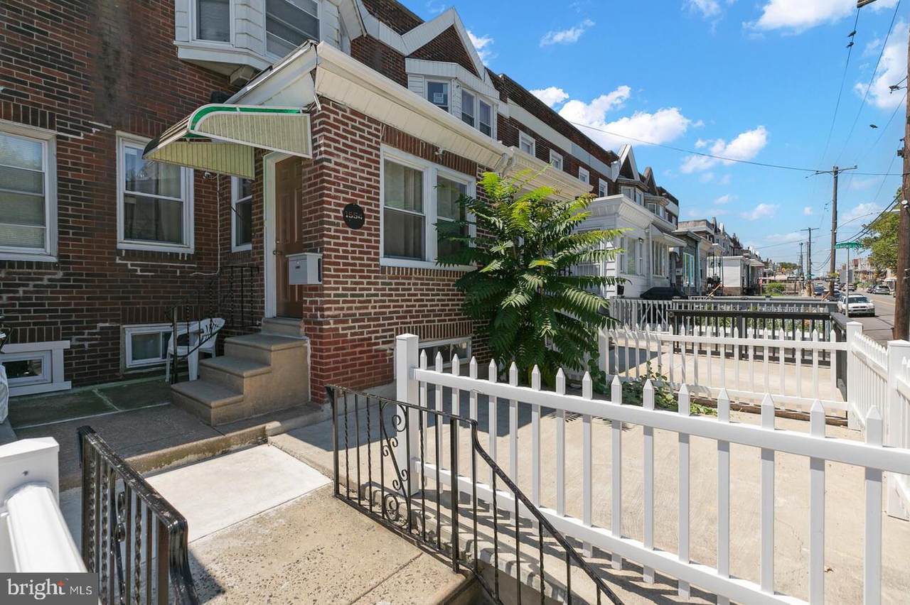 1554 Lycoming Street - Photo 1
