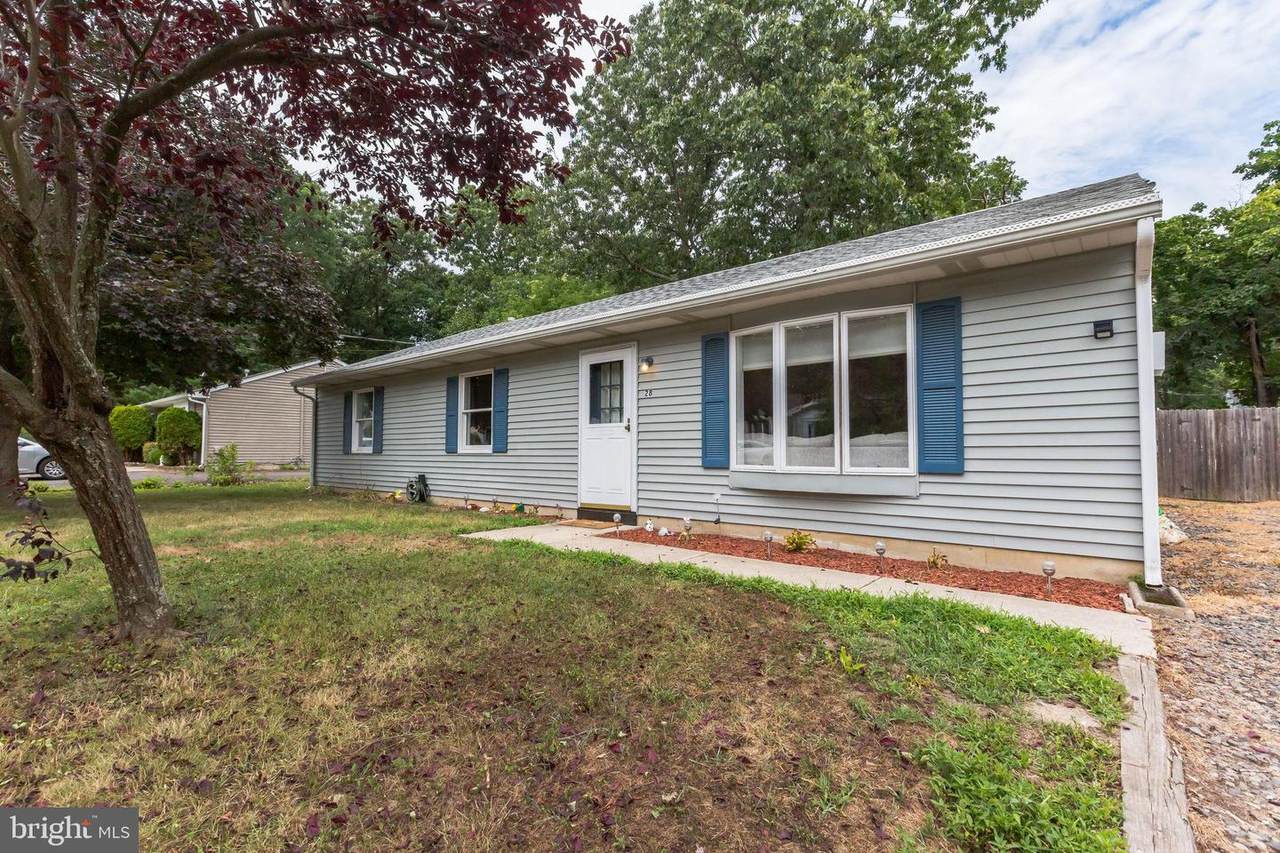 28 Clover Street - Photo 1