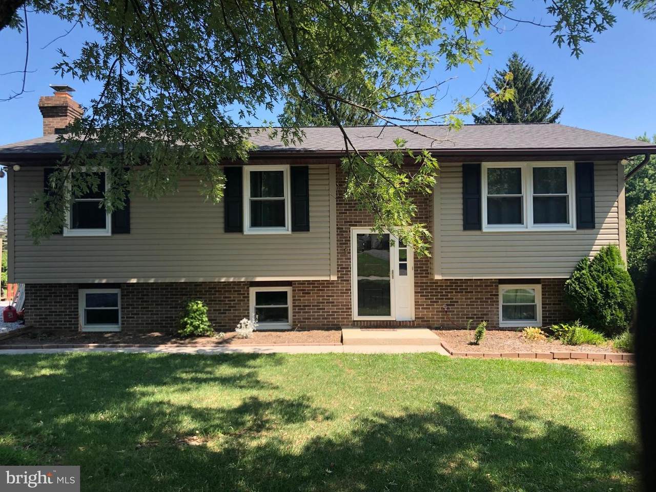 2206 Bluebird Drive - Photo 1