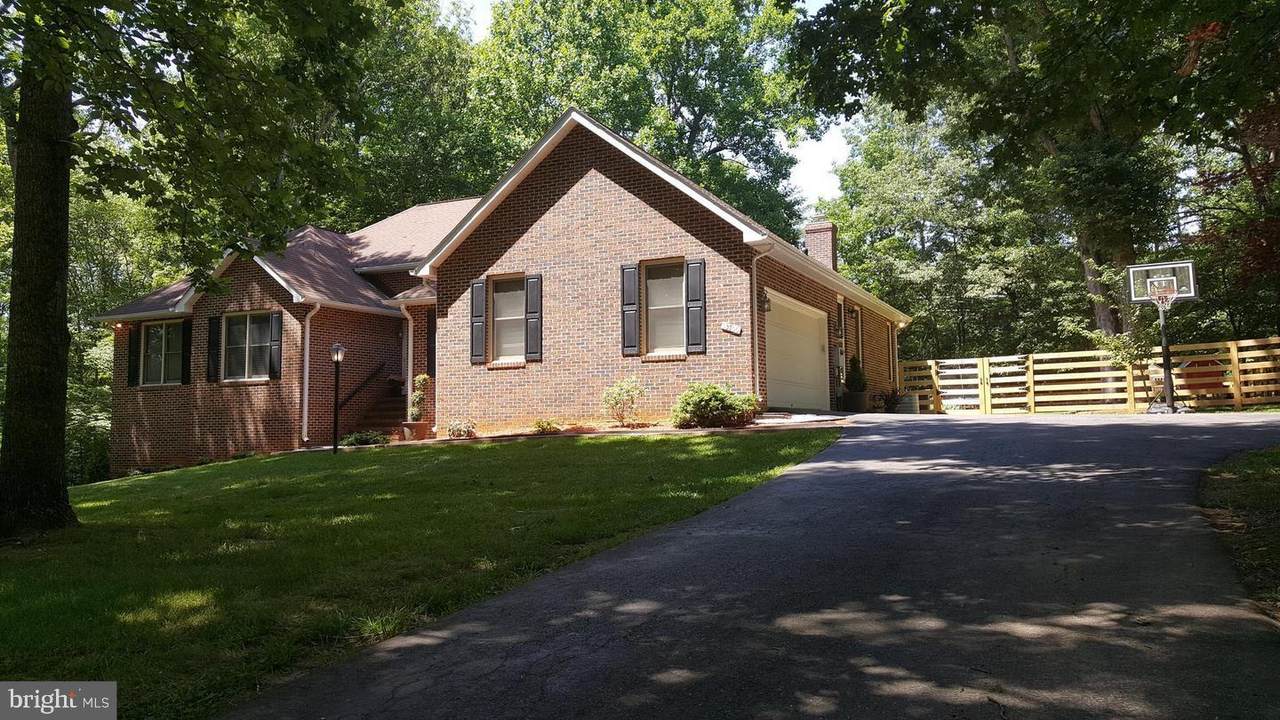 13700 General Geary Court - Photo 1