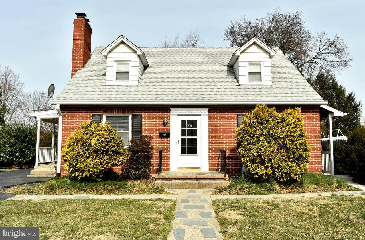 627 Biggs Avenue - Photo 1