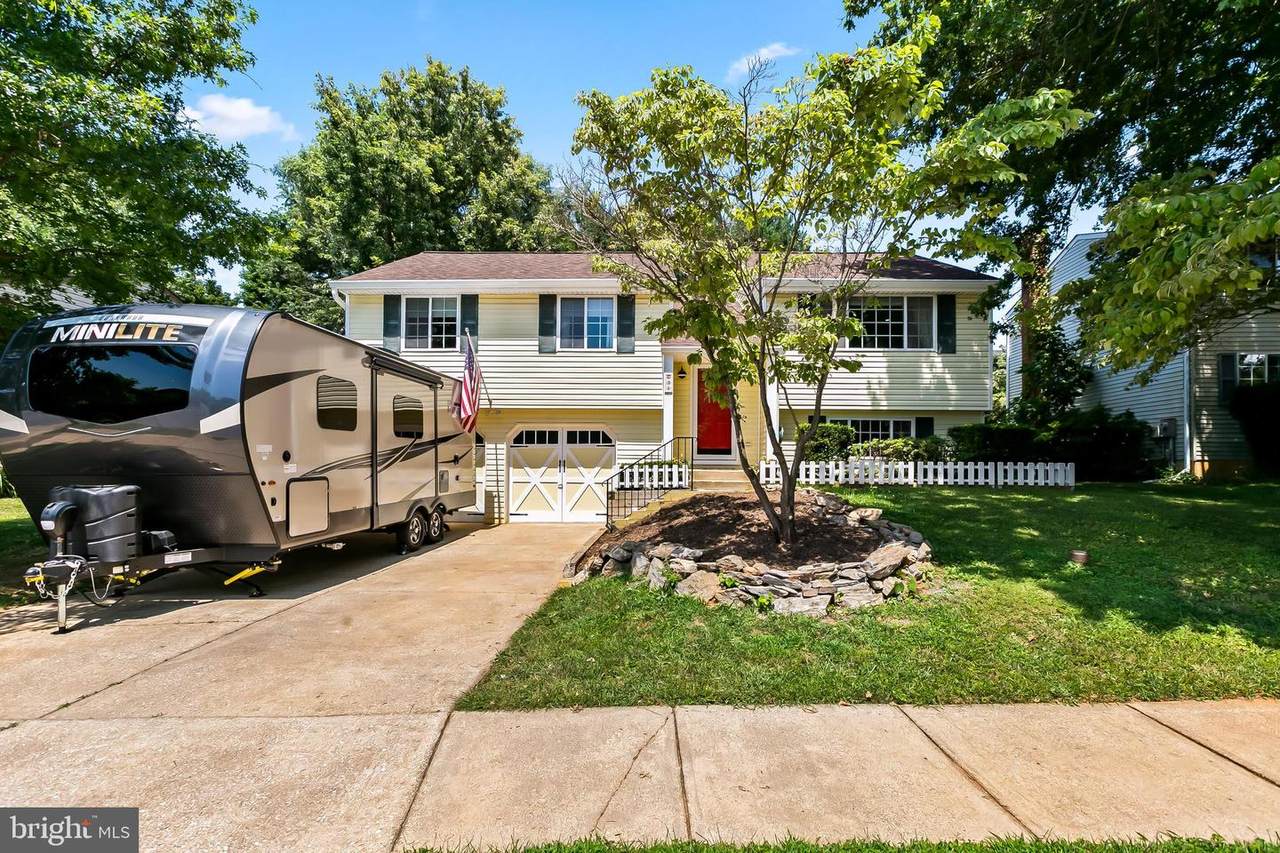 631 Glynita Circle - Photo 1