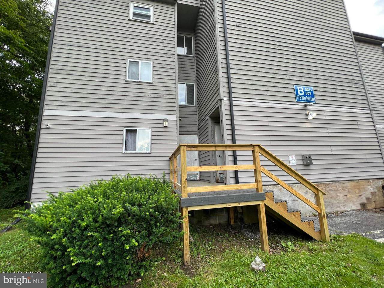 177 E Valley Point Lane - Photo 1