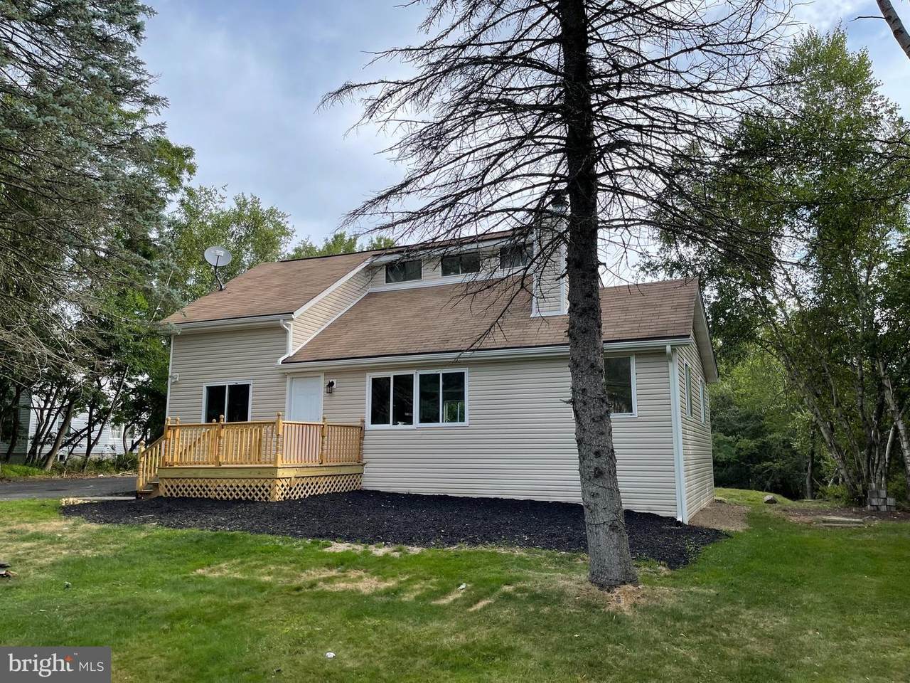 2281 Doe Drive - Photo 1