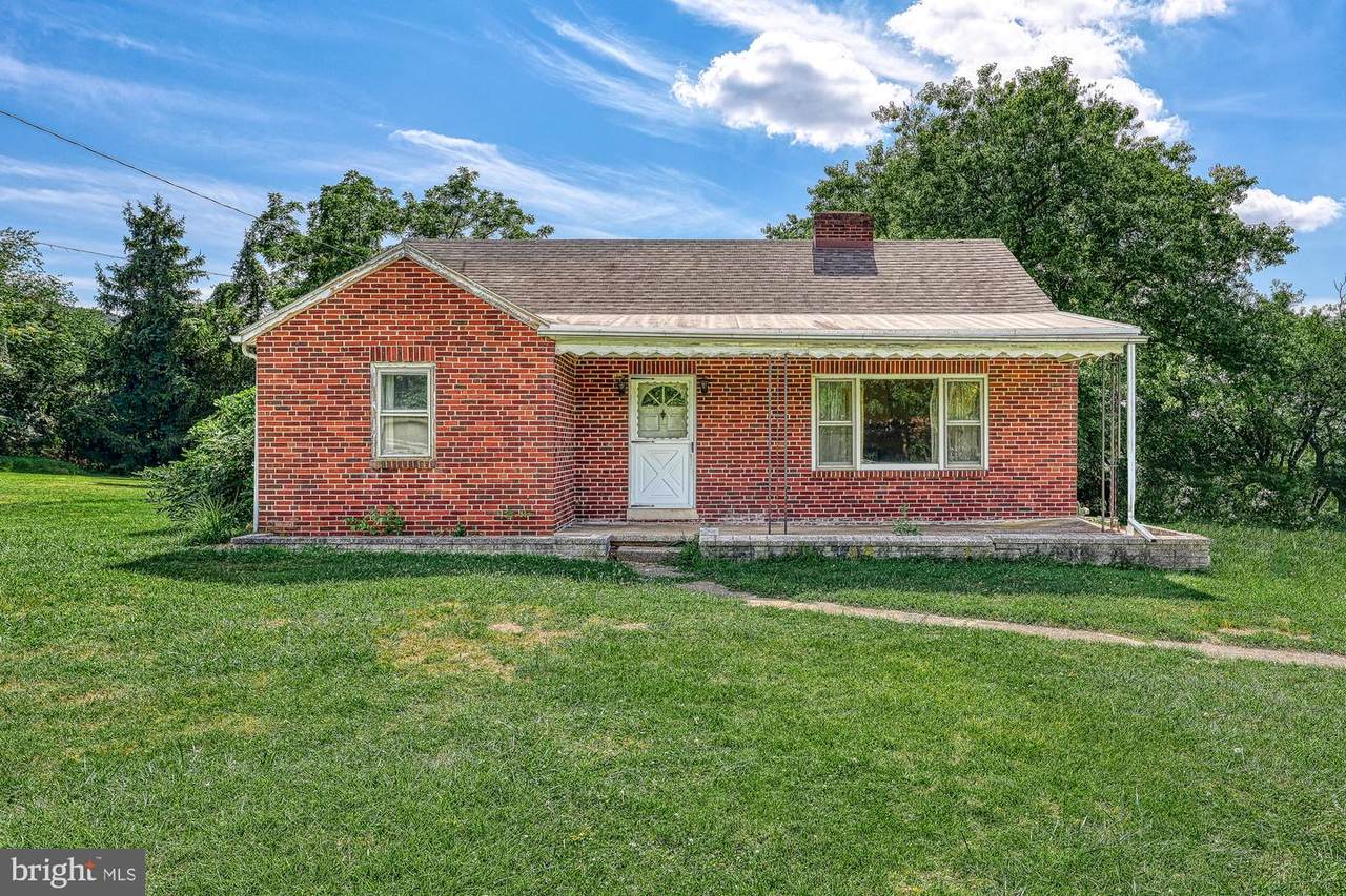 2790 Mount Zion Road - Photo 1