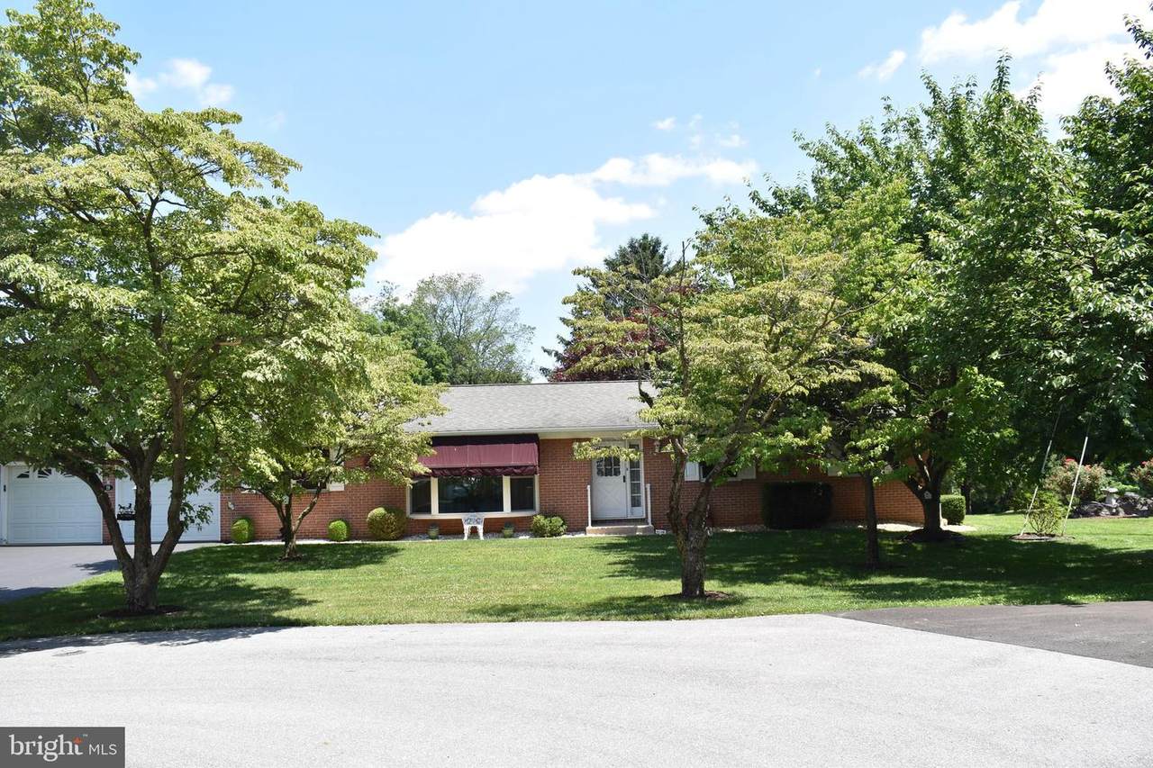 19 Blue Spruce Circle - Photo 1