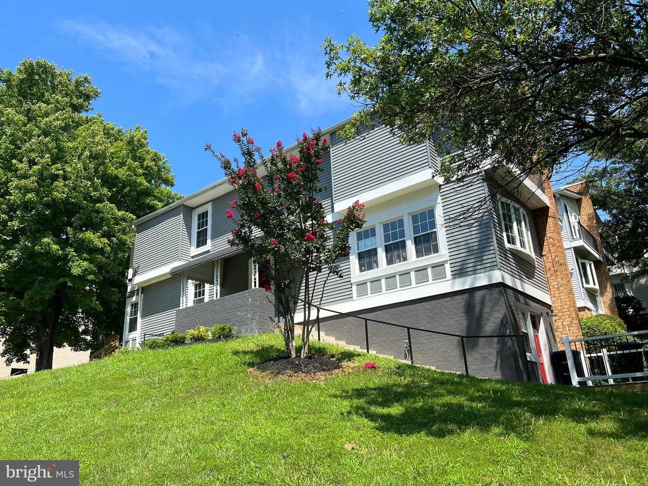 2425 17TH Street - Photo 1