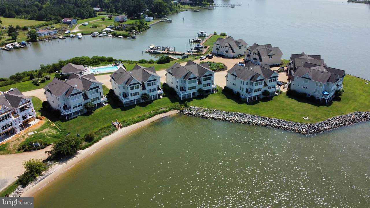 592 Riverside Drive - Photo 1