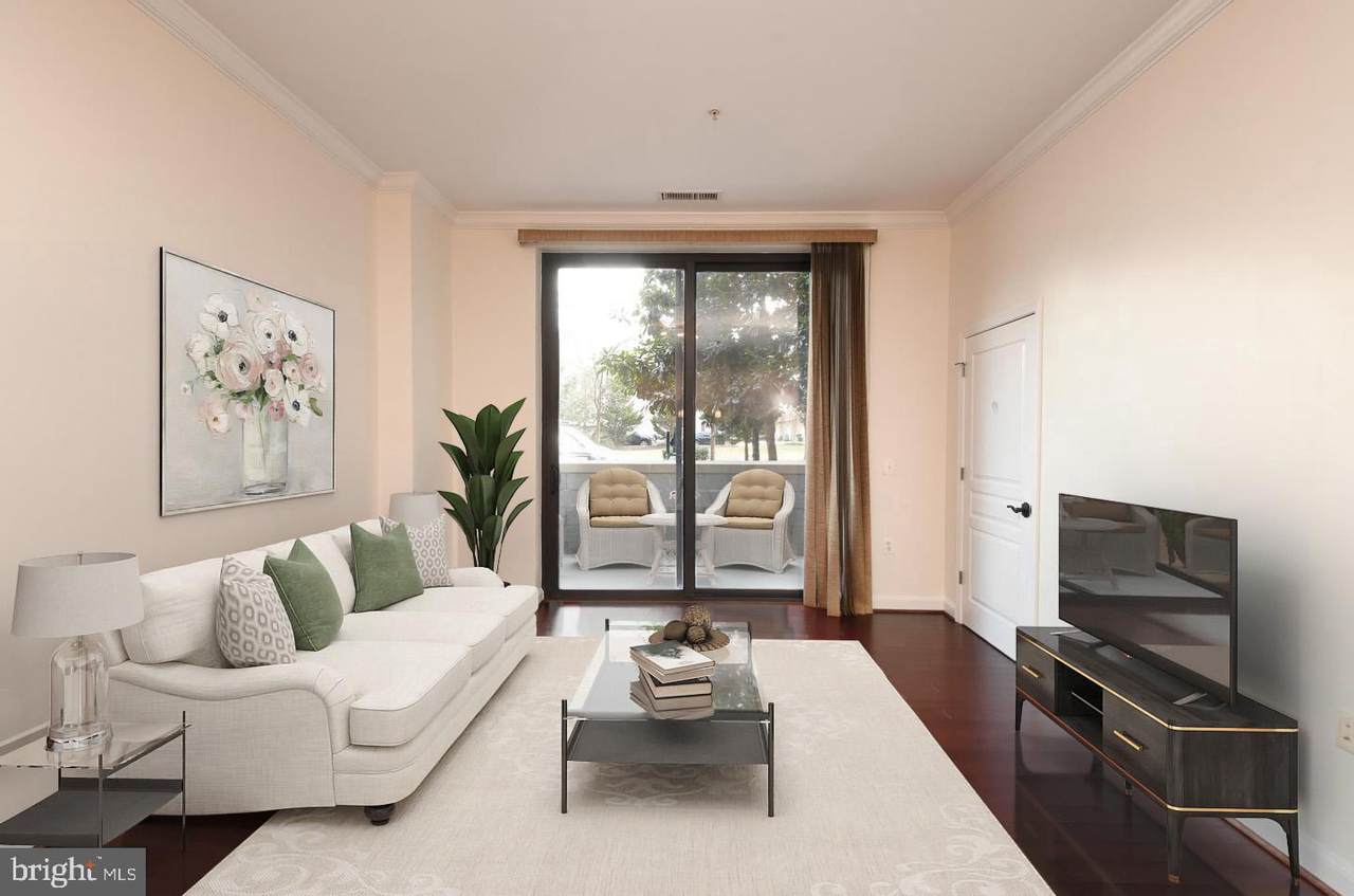 2451 Midtown Avenue - Photo 1