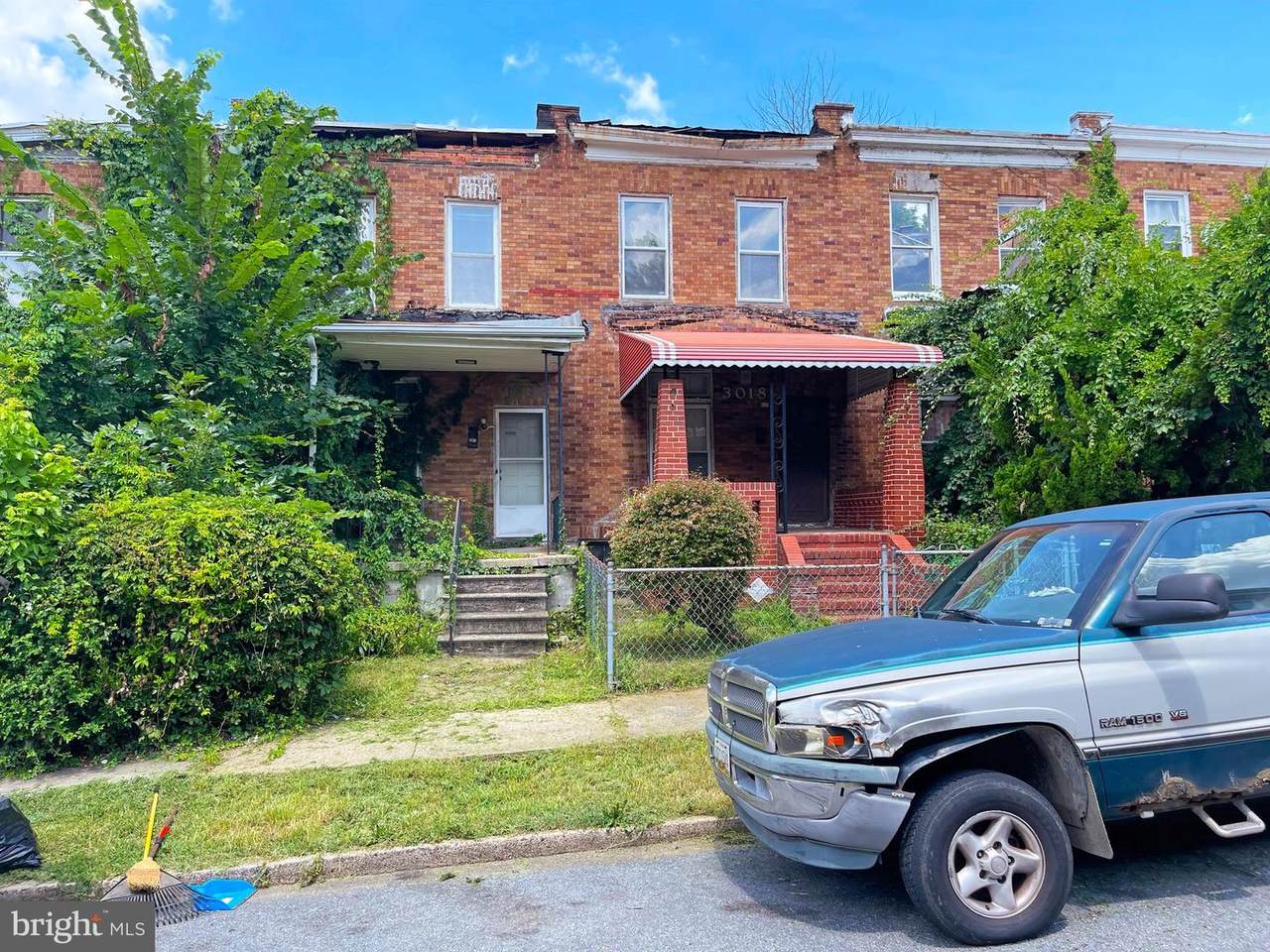 3020 Rayner Avenue - Photo 1