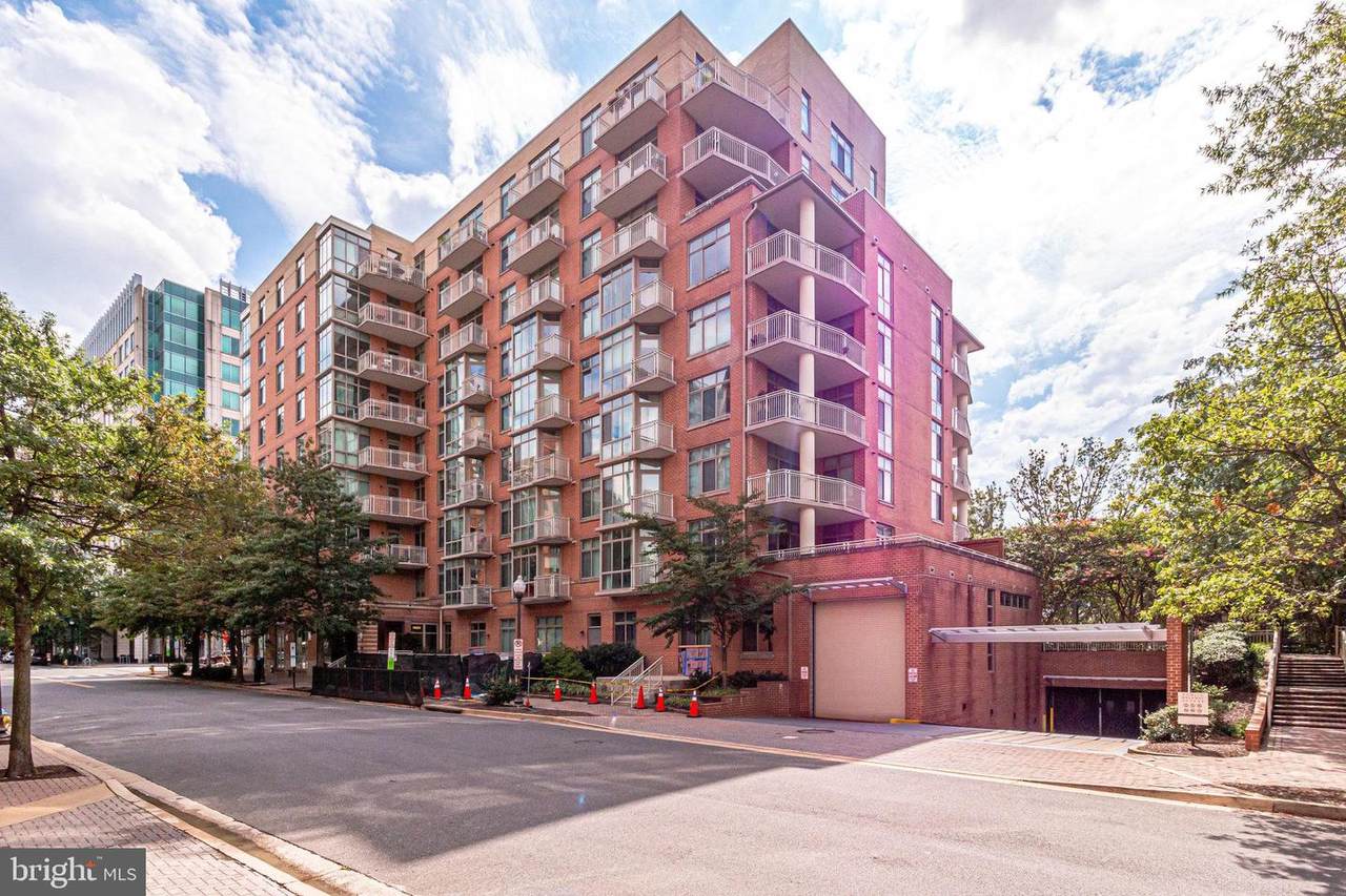 1000 Randolph Street - Photo 1