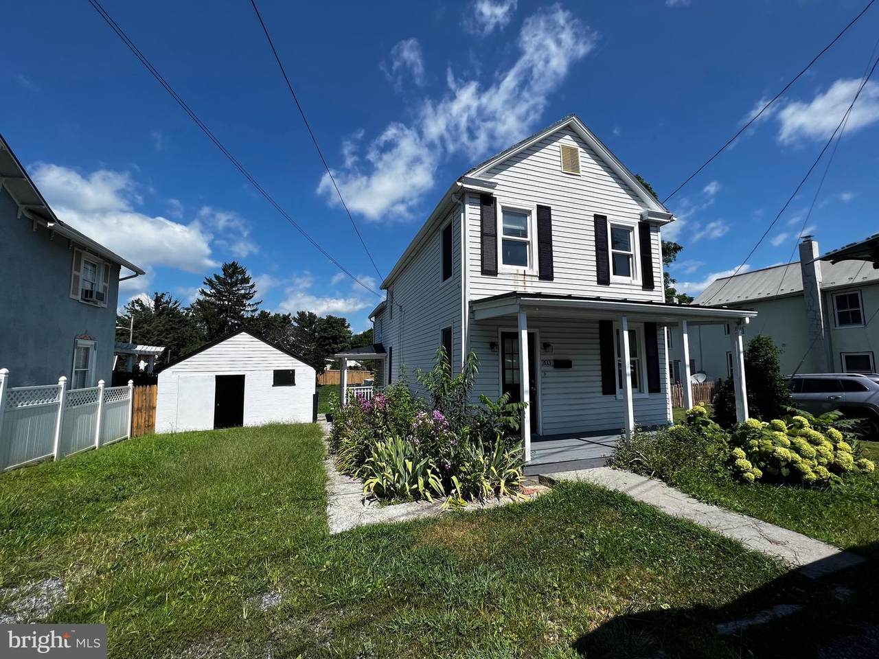 203 Rice Street - Photo 1