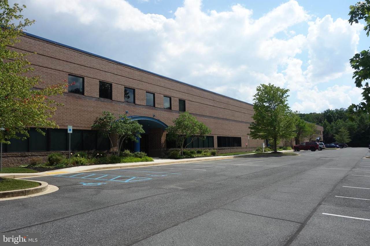 1116 Middle River Road - Photo 1