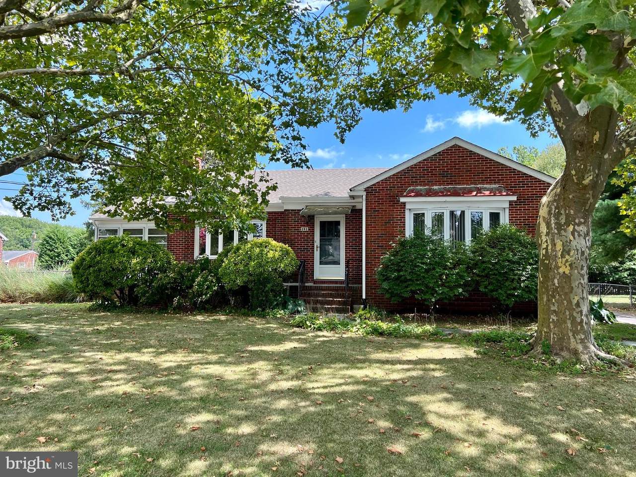 282 River Drive - Photo 1