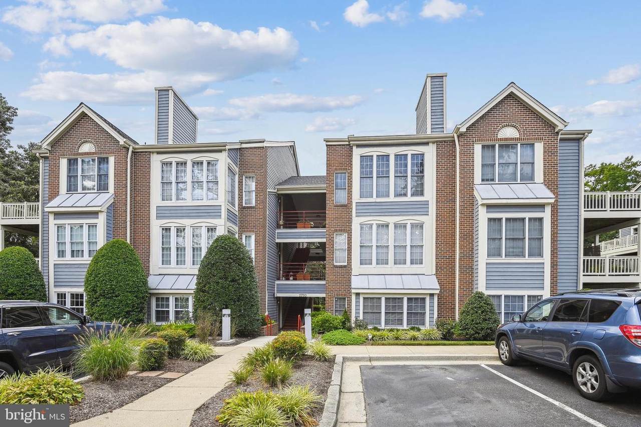 2710 Summerview Way - Photo 1