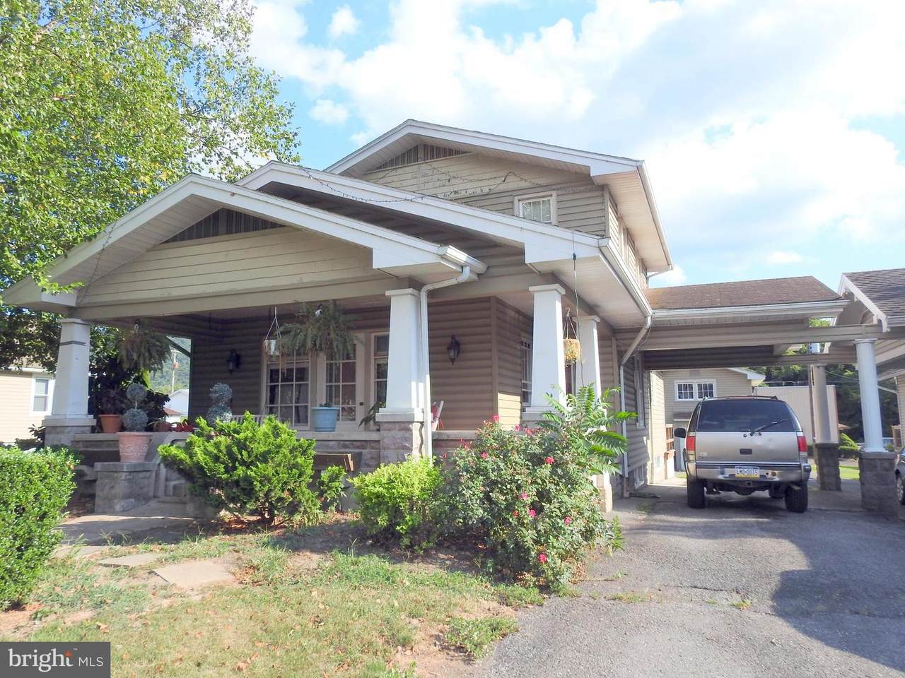816 State Street - Photo 1