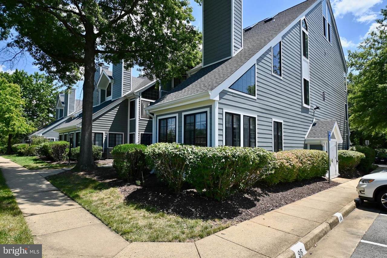 6008 Ellesmere Court - Photo 1