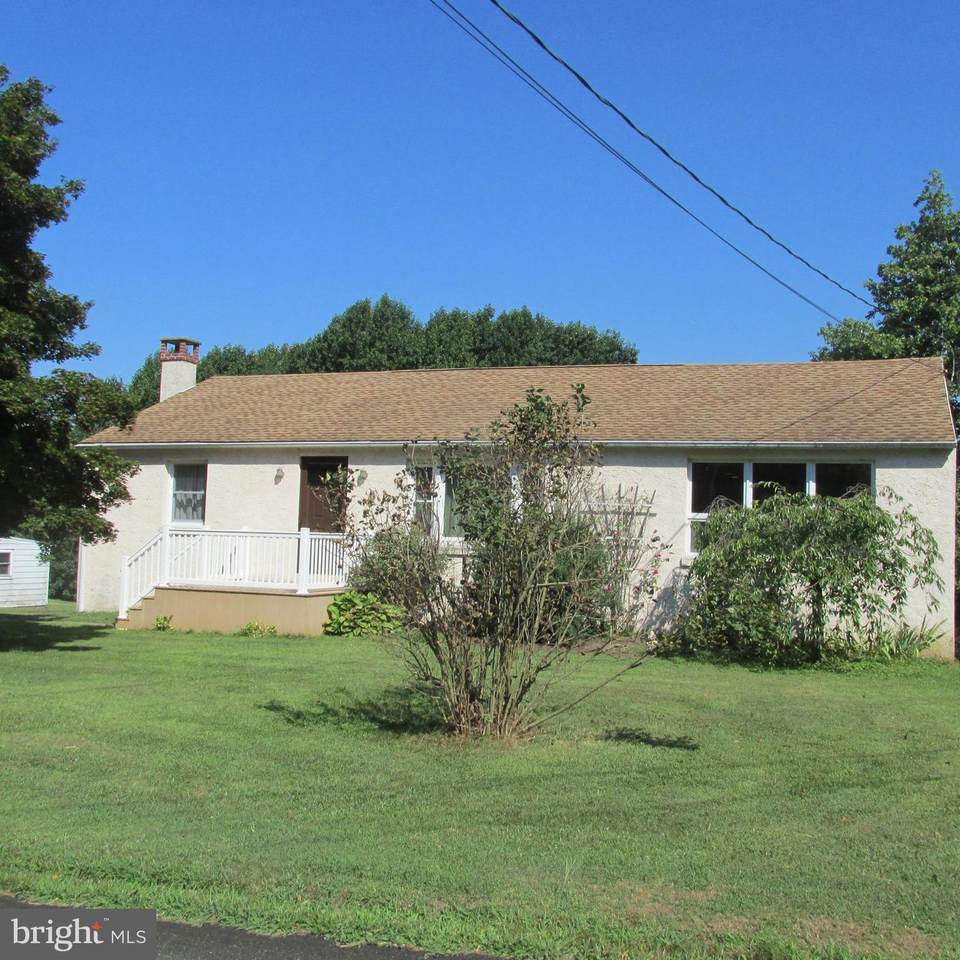 463 Noble Road - Photo 1