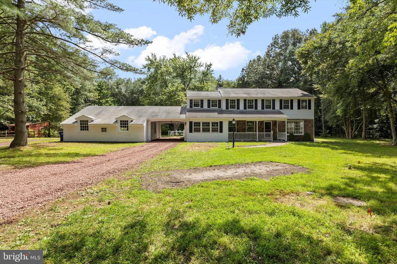 200 Taunton Lake Road - Photo 1