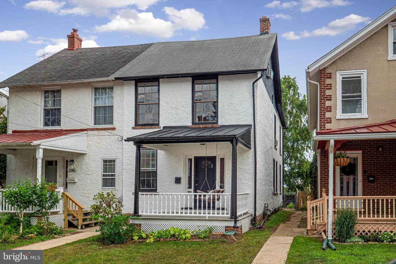 236 Chestnut Street - Photo 1