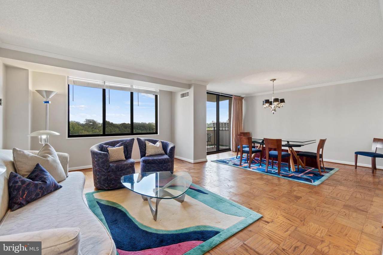 5225 Pooks Hill Road - Photo 1