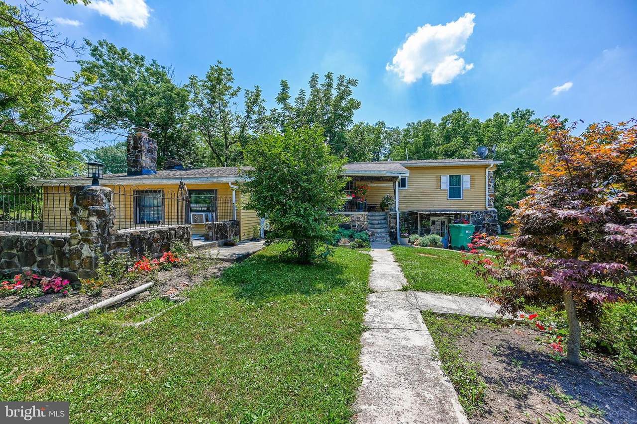 8232 Carlisle Pike - Photo 1