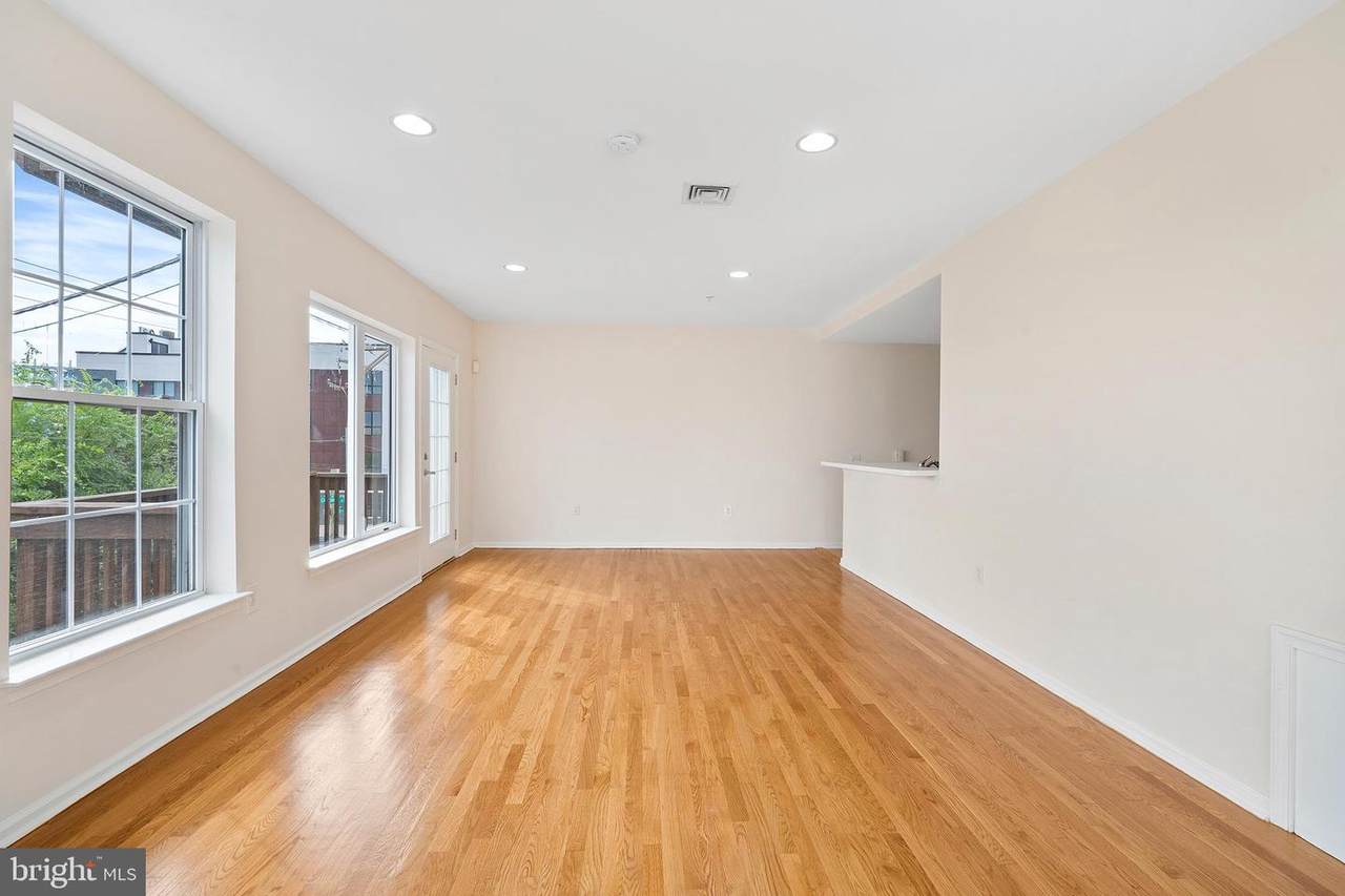 401-411 Front Street - Photo 1