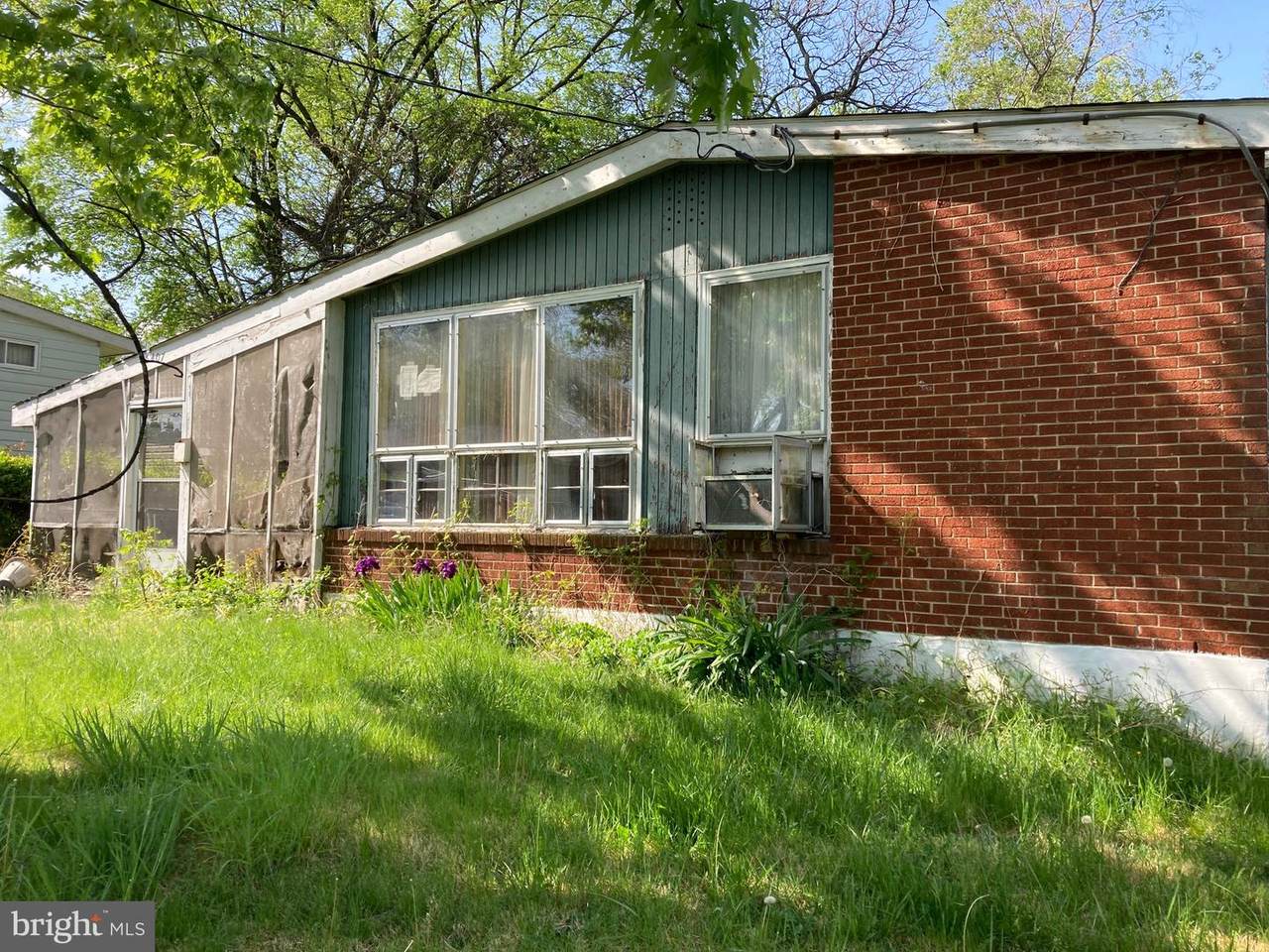 6407 Hawthorne Street - Photo 1