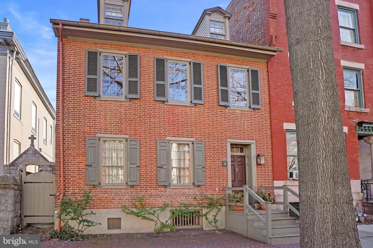 229 5TH Street - Photo 1