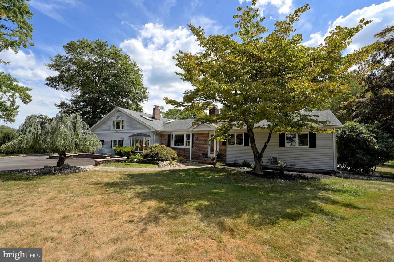 174 Fresh Ponds Road - Photo 1