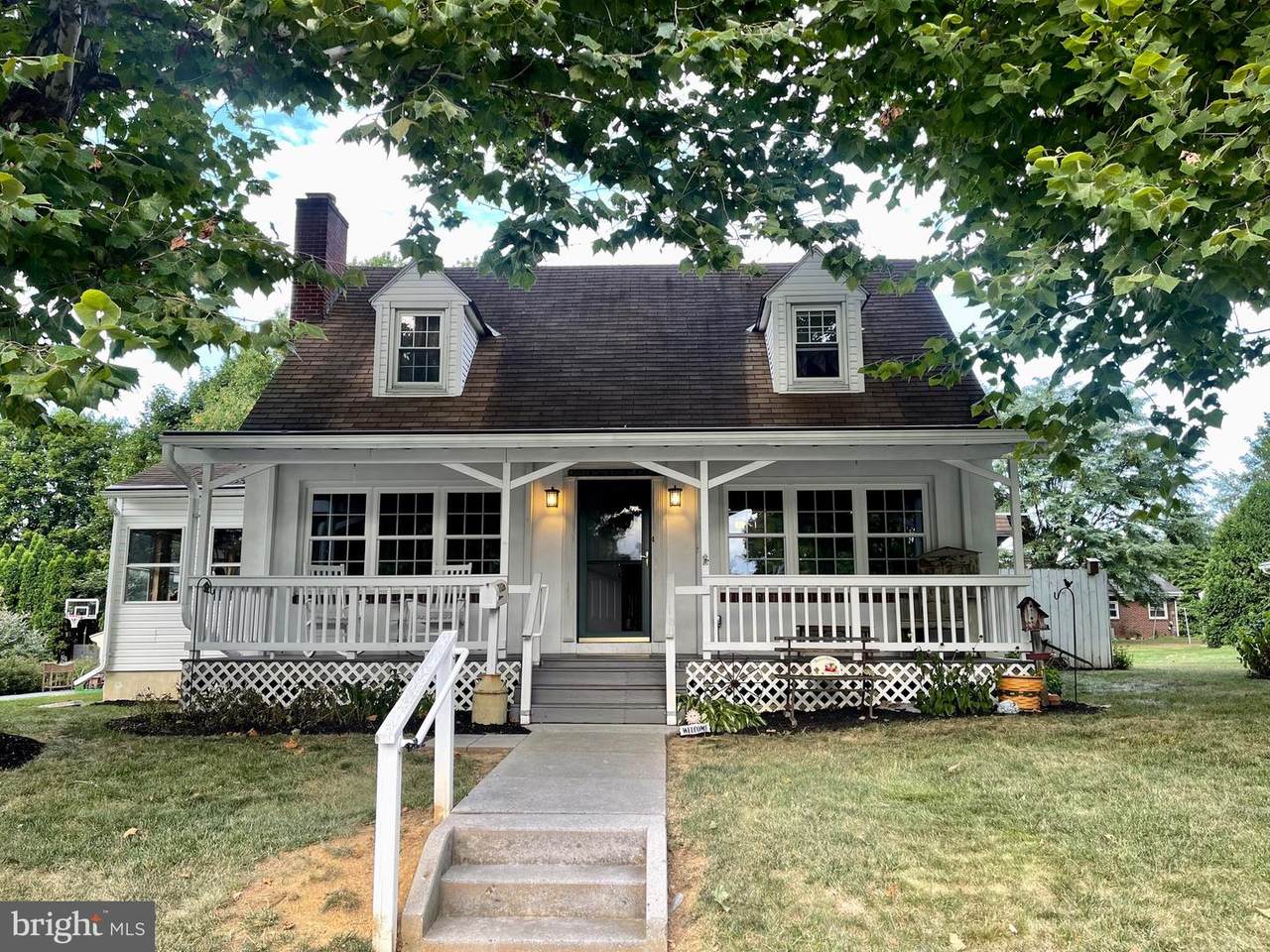 1126 Nowlen Street - Photo 1