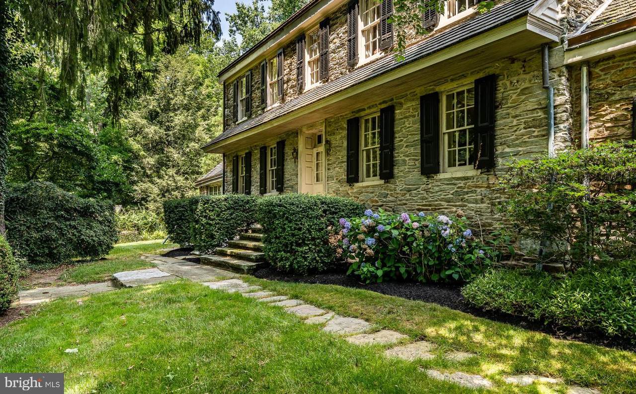 1204 Old Shadyside Road - Photo 1