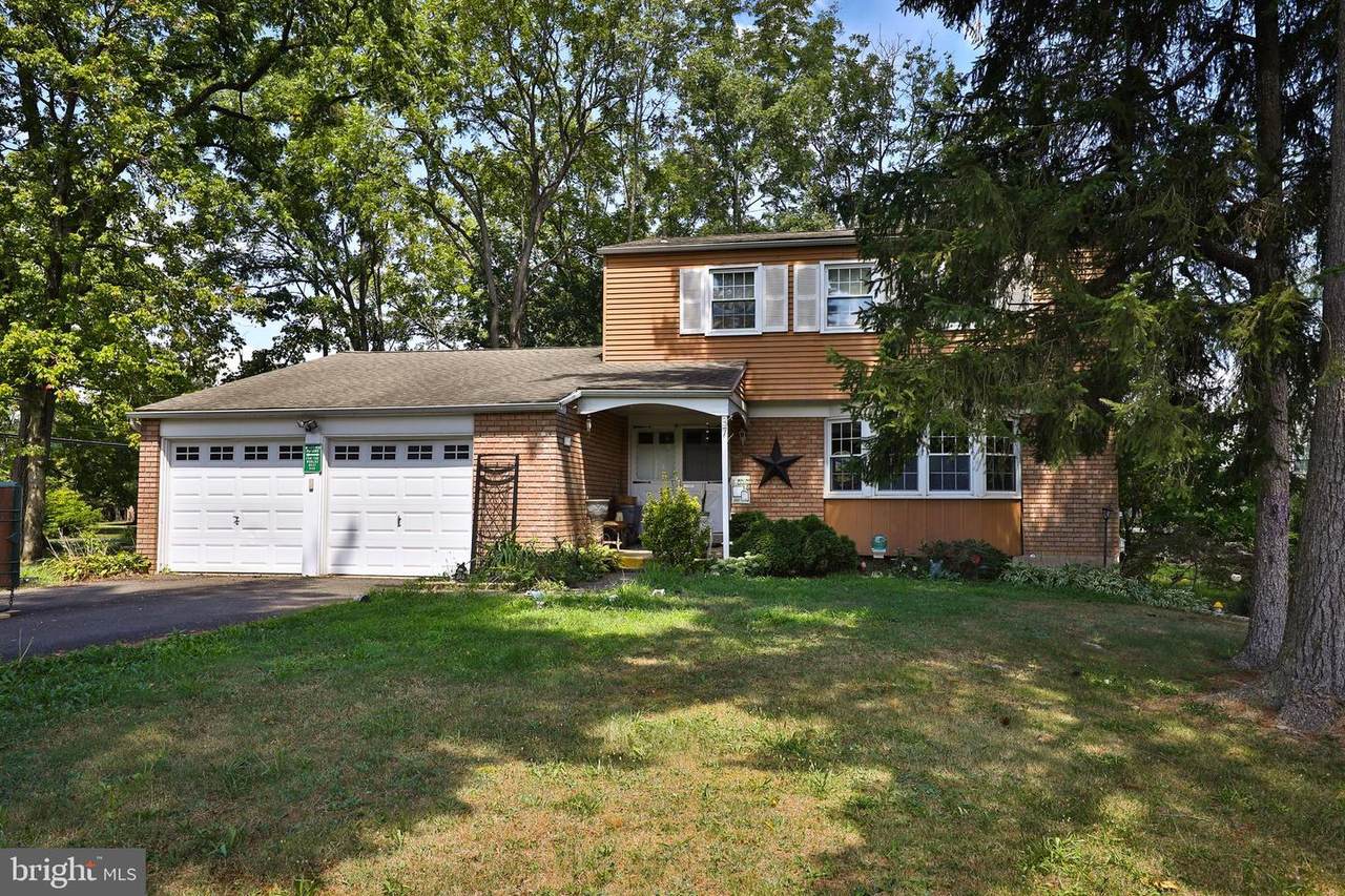 37 Farber Drive - Photo 1