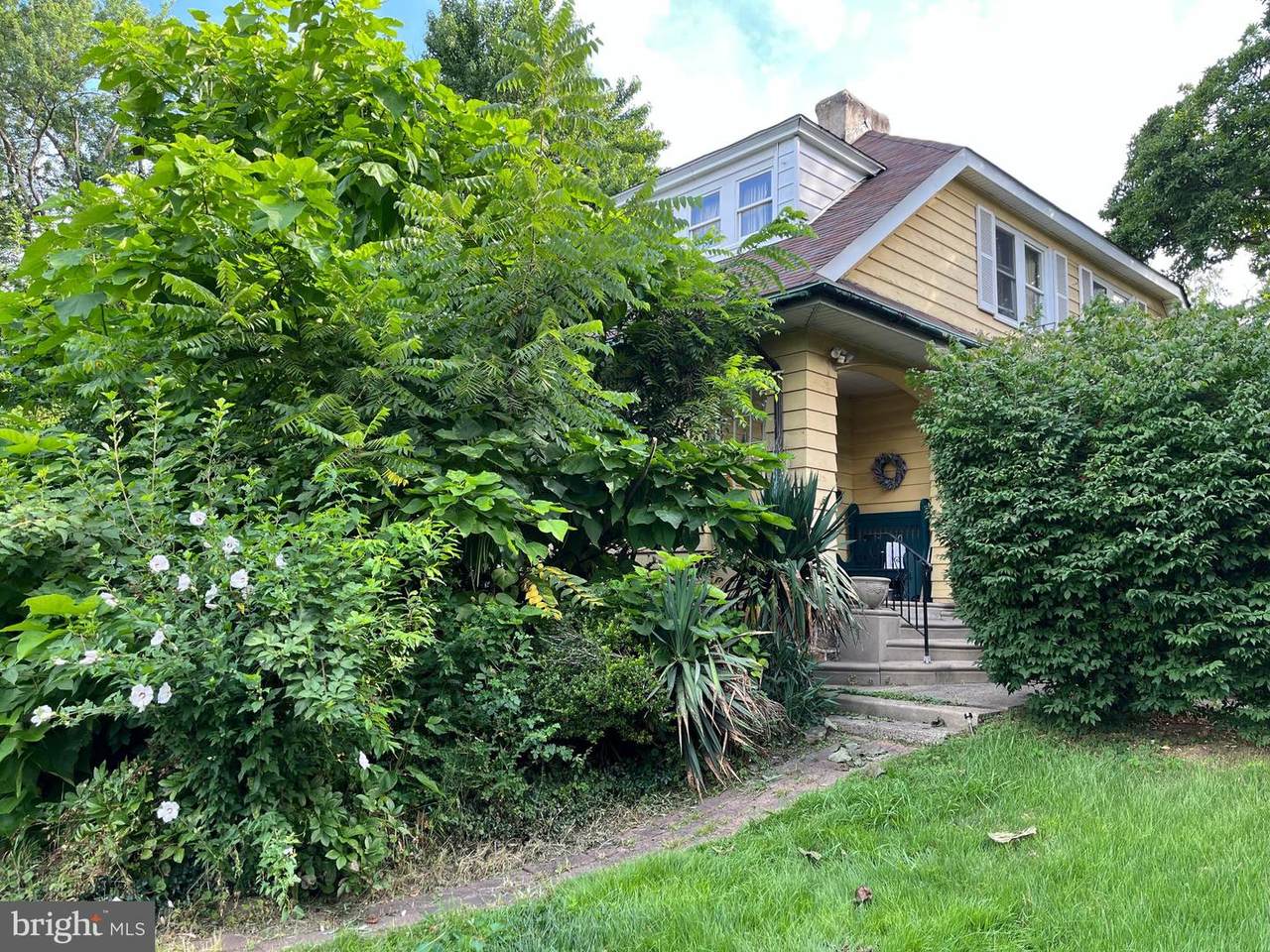 925 Beechwood Avenue - Photo 1