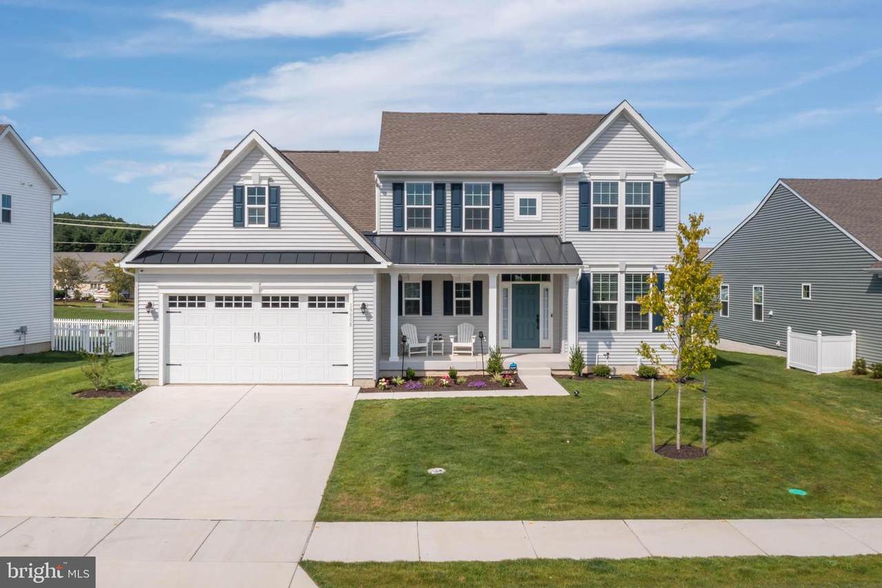 19008 Trimaran Drive - Photo 1