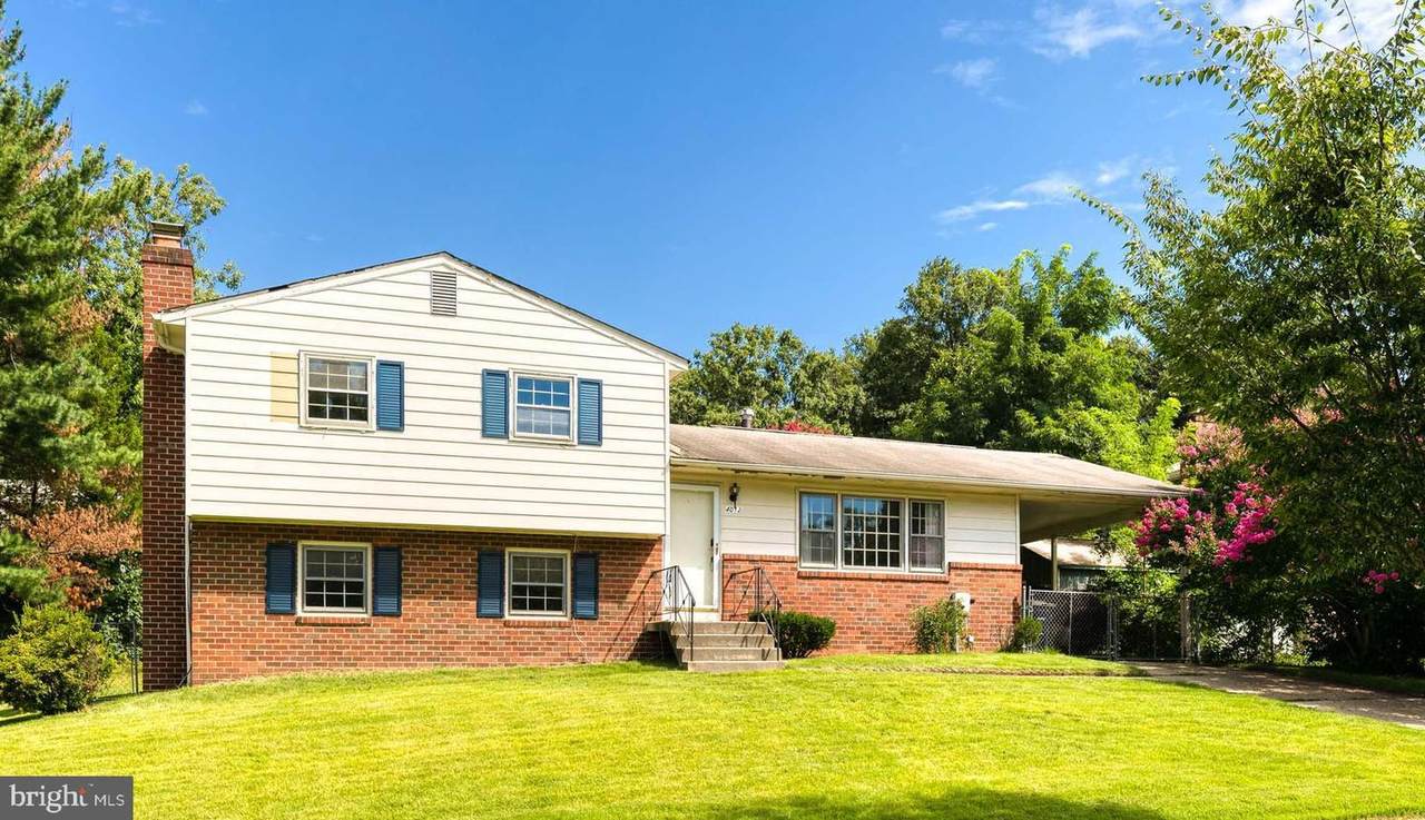 4012 Hillwood Court - Photo 1