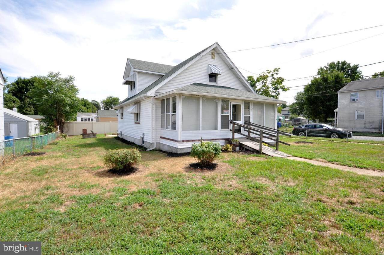 1117 High Street - Photo 1