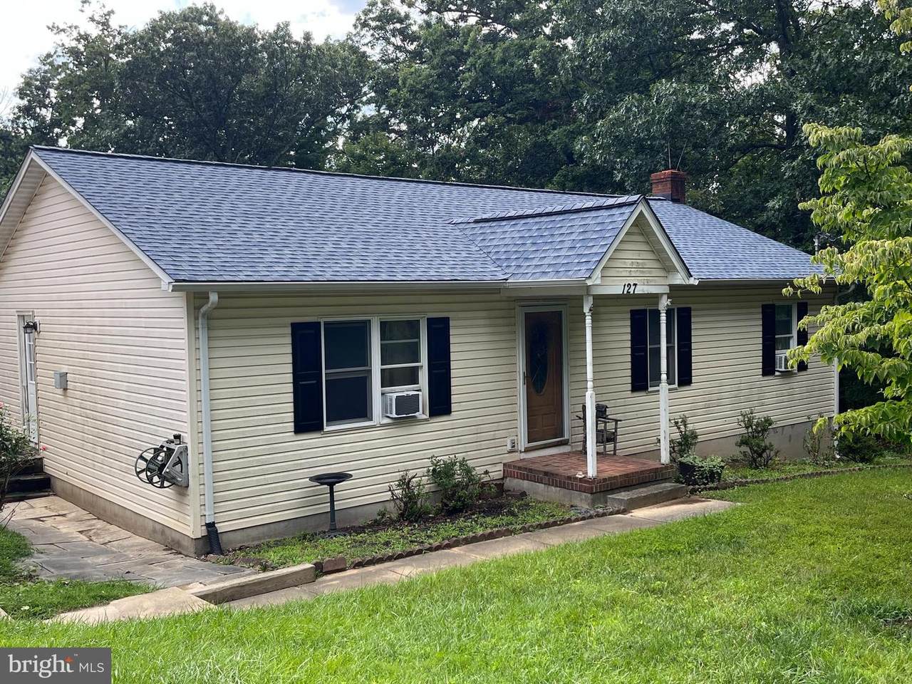 127 Harvey Road - Photo 1