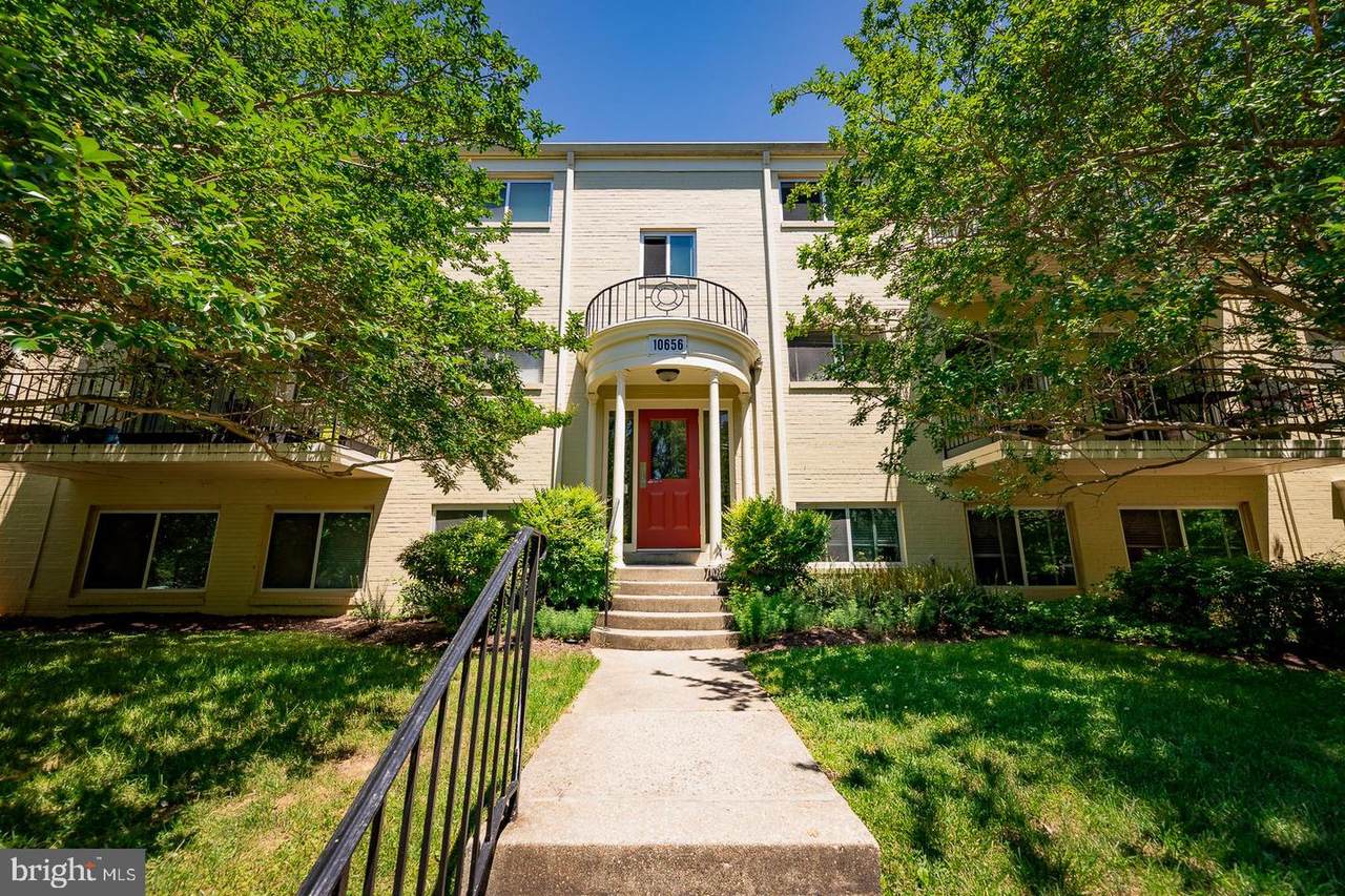 10656 Weymouth Street - Photo 1