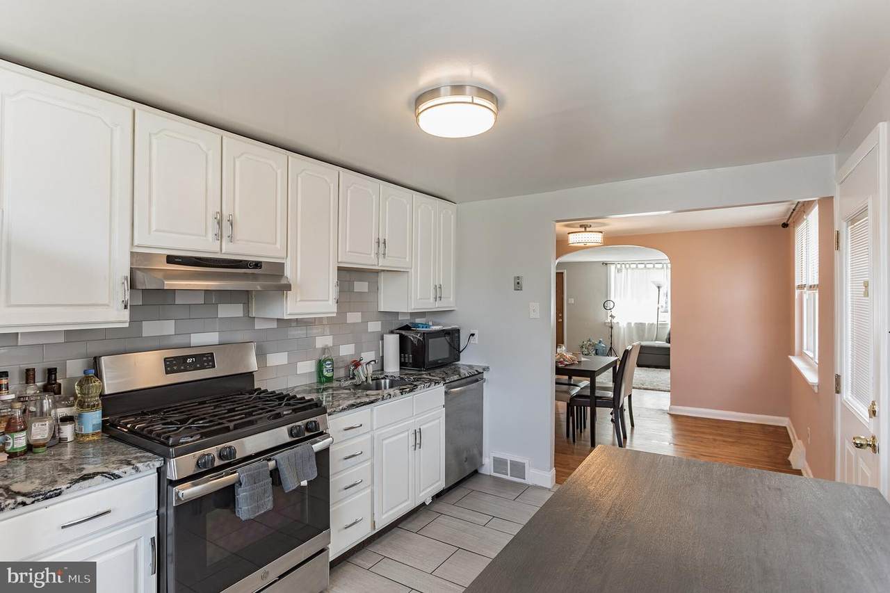 3557 Primrose Road - Photo 1