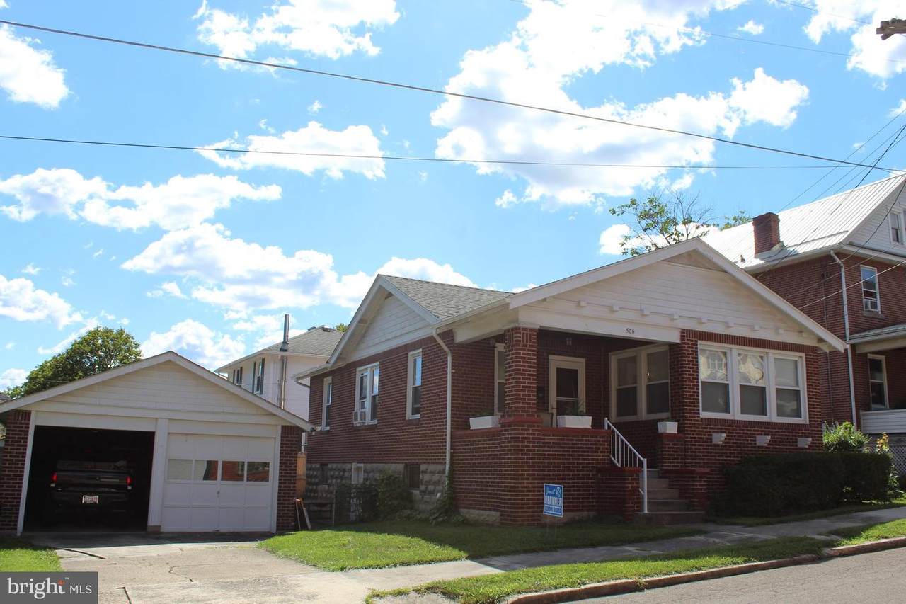 506 Pearre Avenue - Photo 1