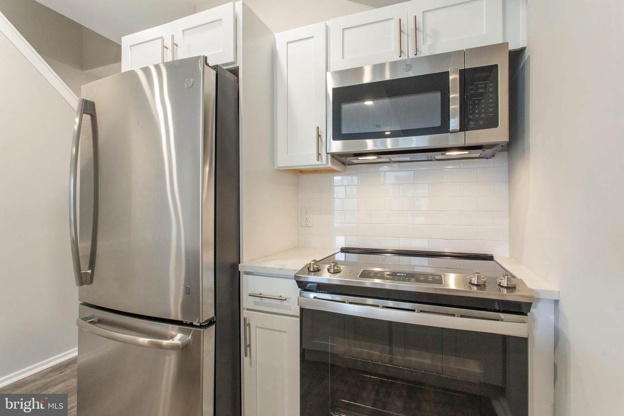 2010 8TH Street - Photo 1