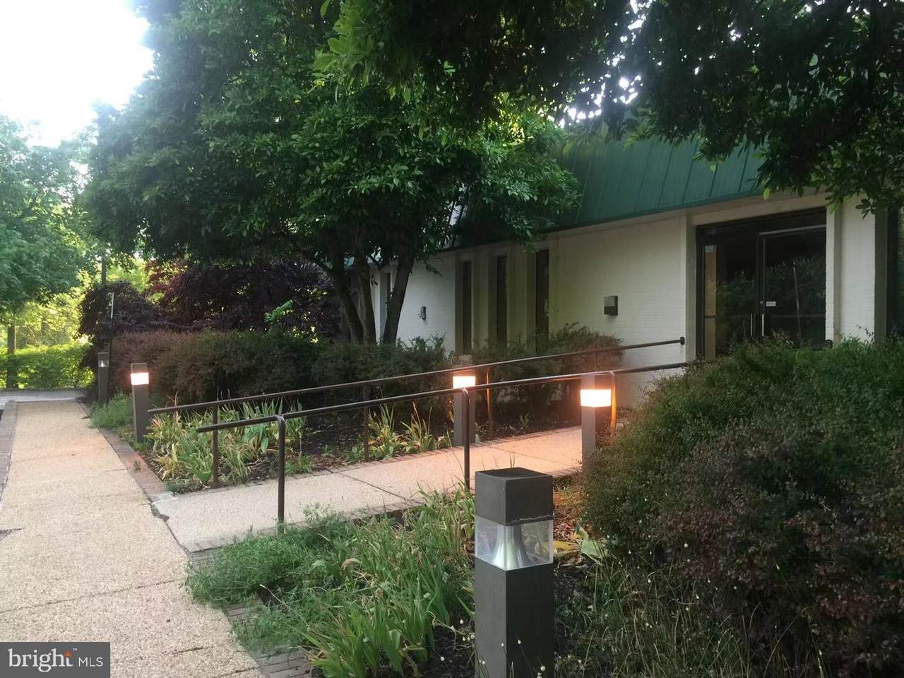 2502 Urbana Pike - Photo 1