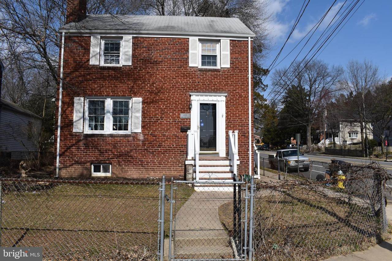 6001 26TH Street - Photo 1
