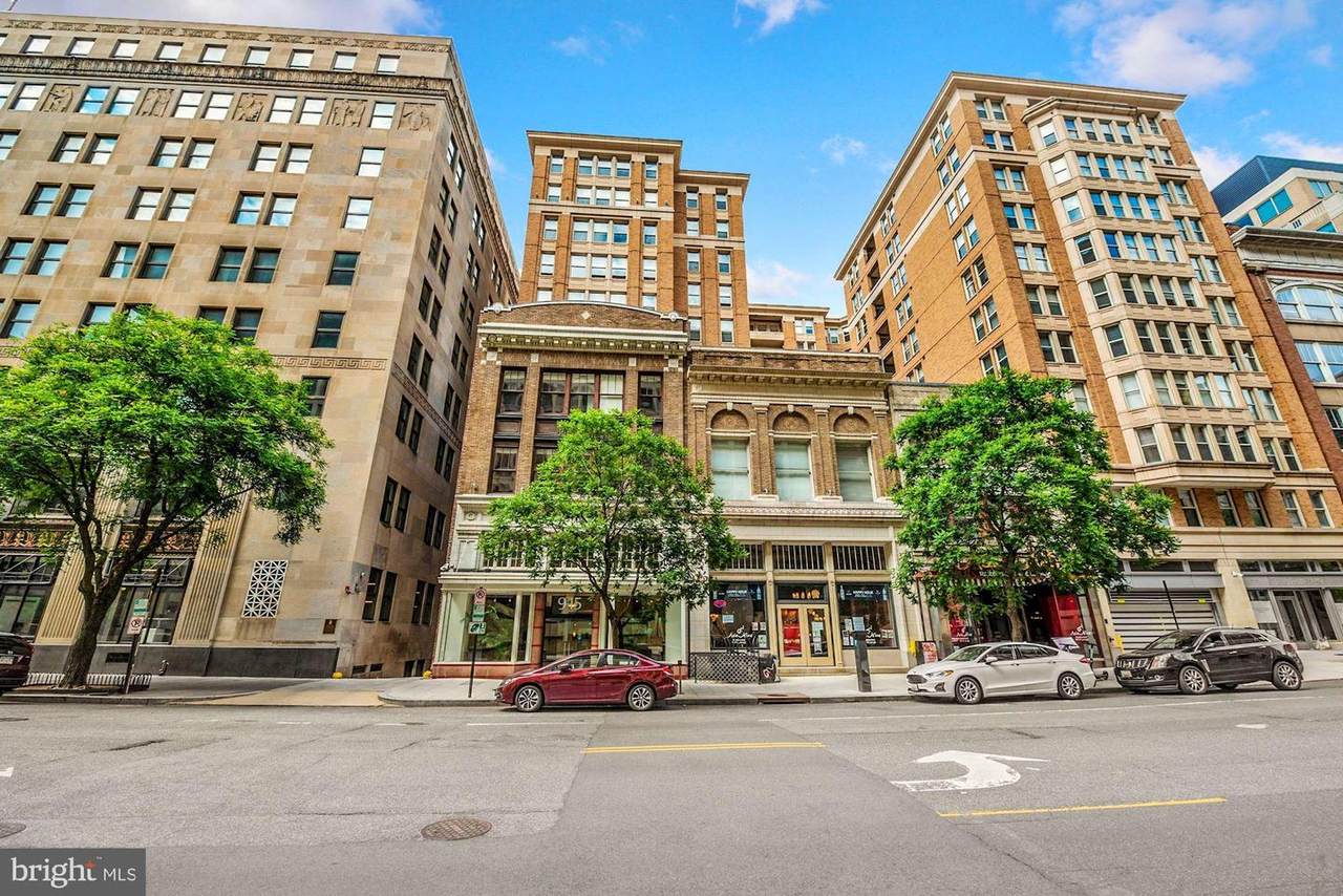 915 E Street - Photo 1