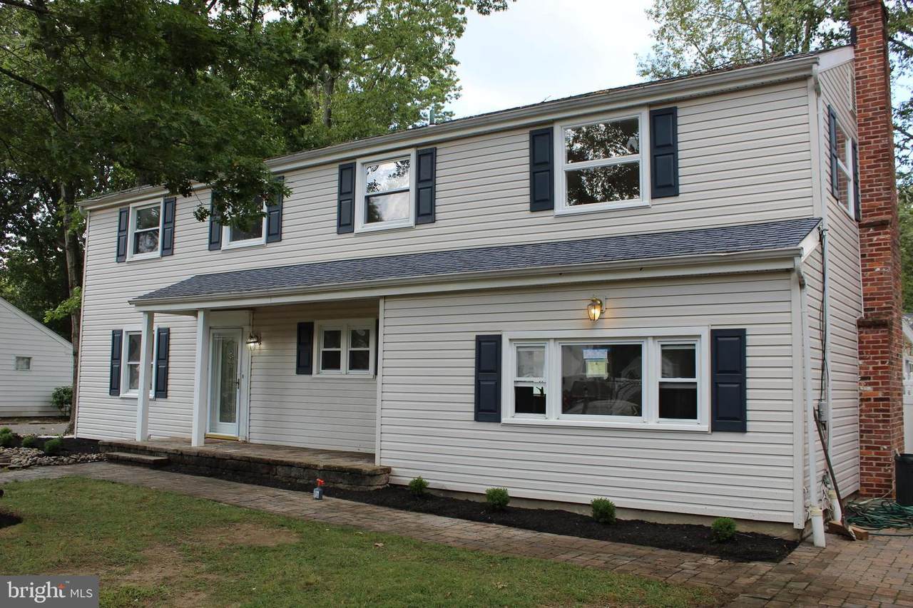 115 Van Buren Avenue - Photo 1
