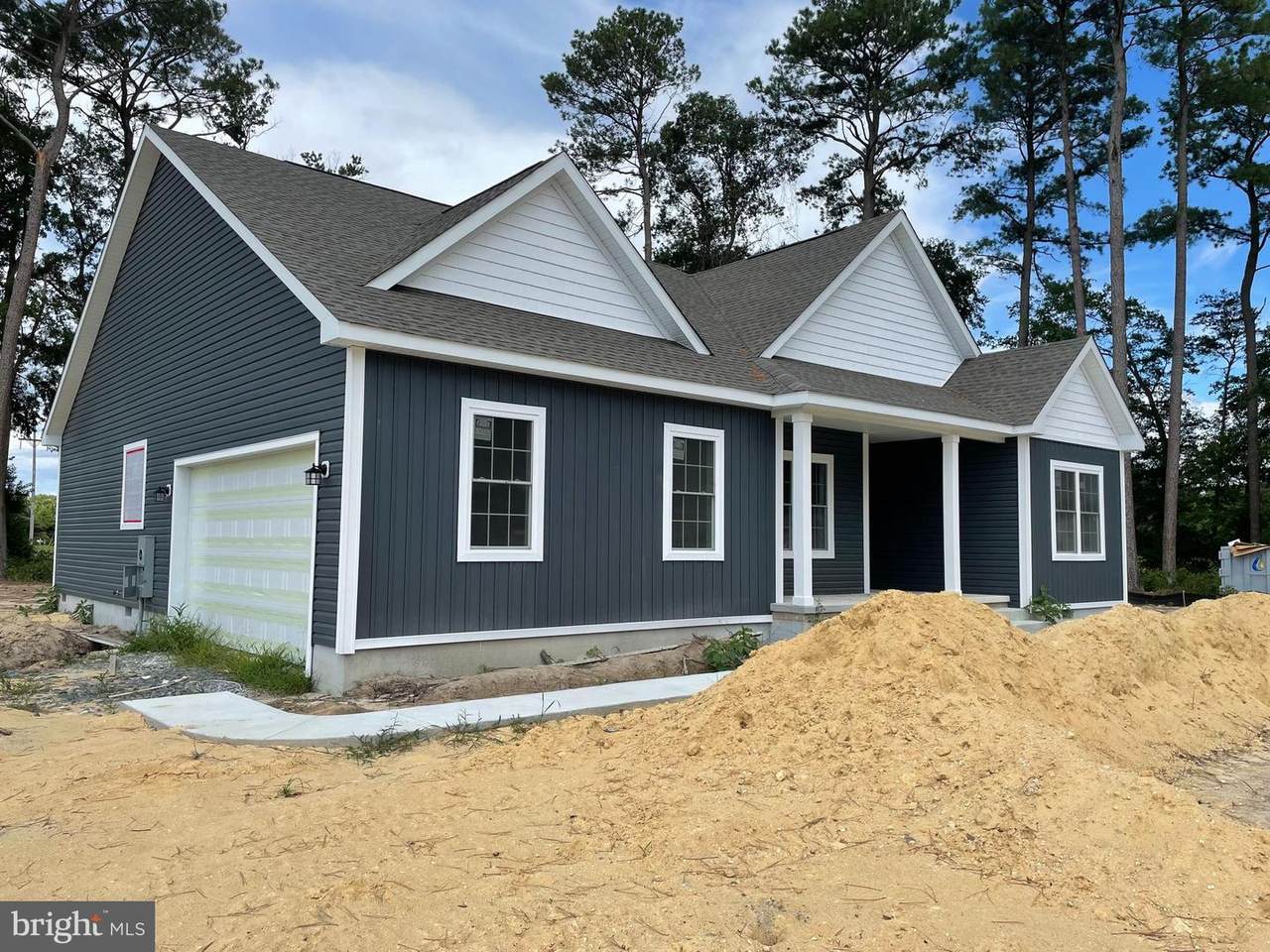 32724 Tussock Drive - Photo 1