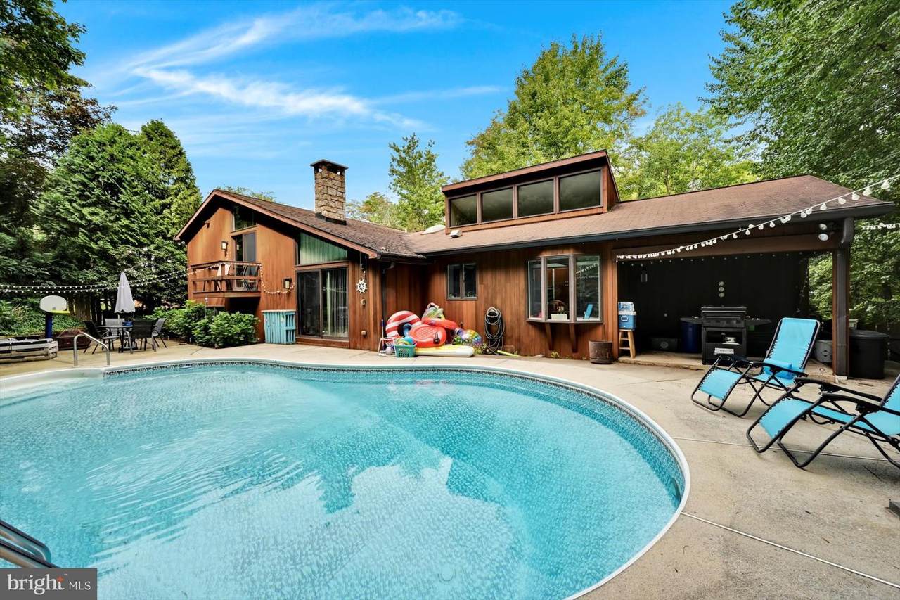 1621 Oak Road - Photo 1