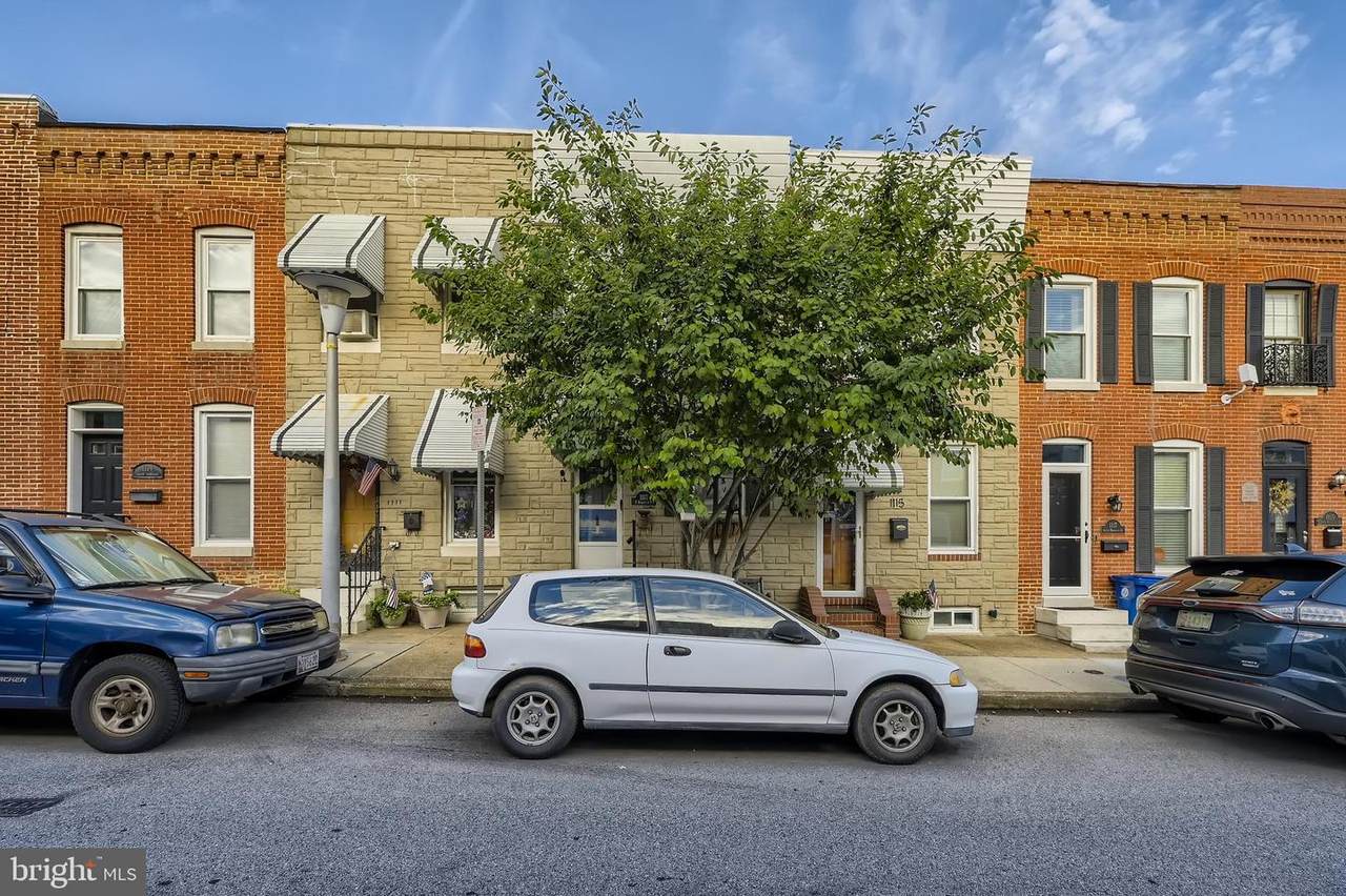 1113 Robinson Street - Photo 1
