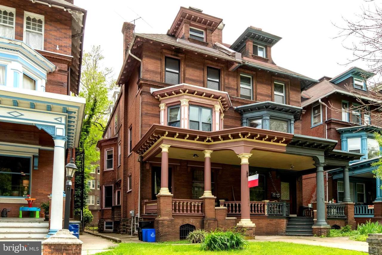 4622 Spruce Street - Photo 1